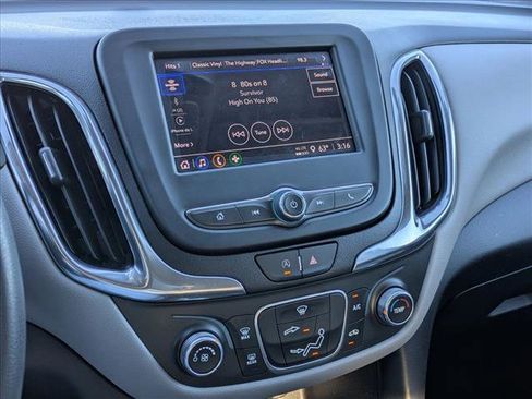 Used 2022 Chevrolet Equinox LT image 13