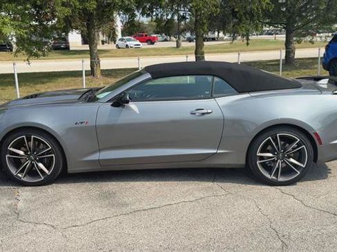Used 2021 Chevrolet Camaro LT w/ Technology Package RWD image 6