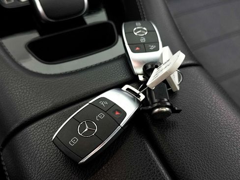 Used 2025 Mercedes-Benz GLE 450 4MATIC Coupe image 43