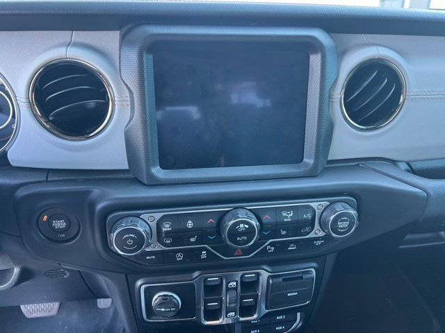 Used 2021 Jeep Gladiator Overland AWD/4WD image 37