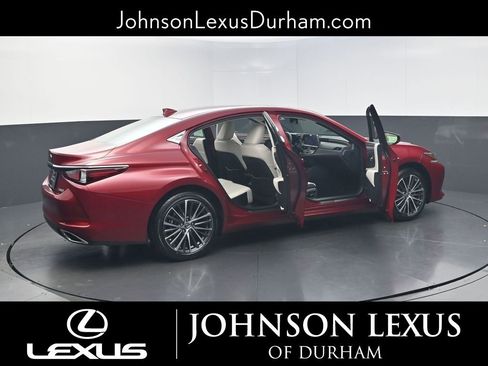 New 2025 Lexus ES 350 w/ Premium Package image 21