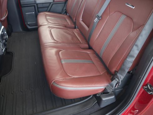 Used 2019 Ford F150 Platinum w/ Equipment Group 701A Luxury AWD/4WD image 22
