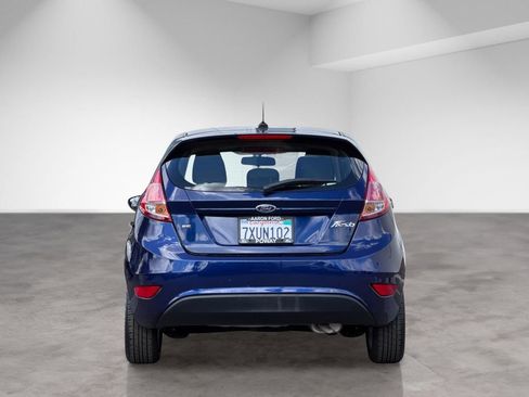 Used 2016 Ford Fiesta SE FWD image 5