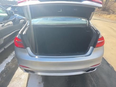 Used 2018 BMW ALPINA B7 xDrive image 9