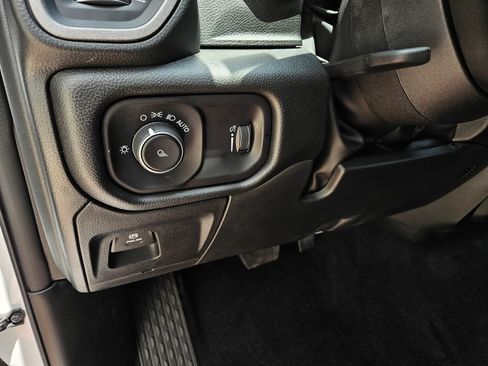 New 2026 RAM 1500 Tradesman AWD/4WD image 14