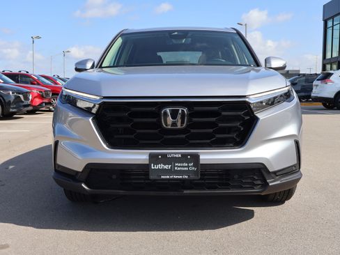 Used 2025 Honda CR-V EX-L image 6