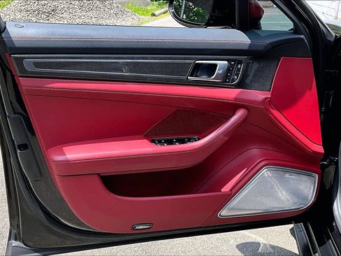 Certified 2023 Porsche Panamera GTS AWD/4WD image 28