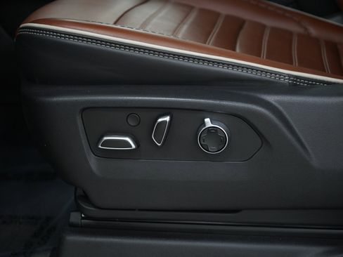 Used 2023 GMC Sierra 1500 Denali Ultimate image 31