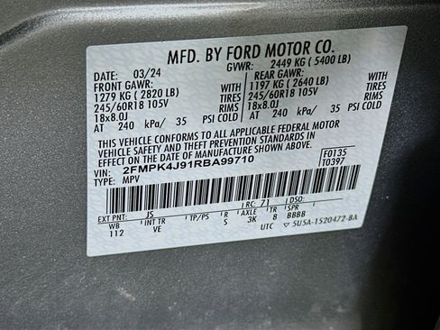 Used 2024 Ford Edge SEL image 12