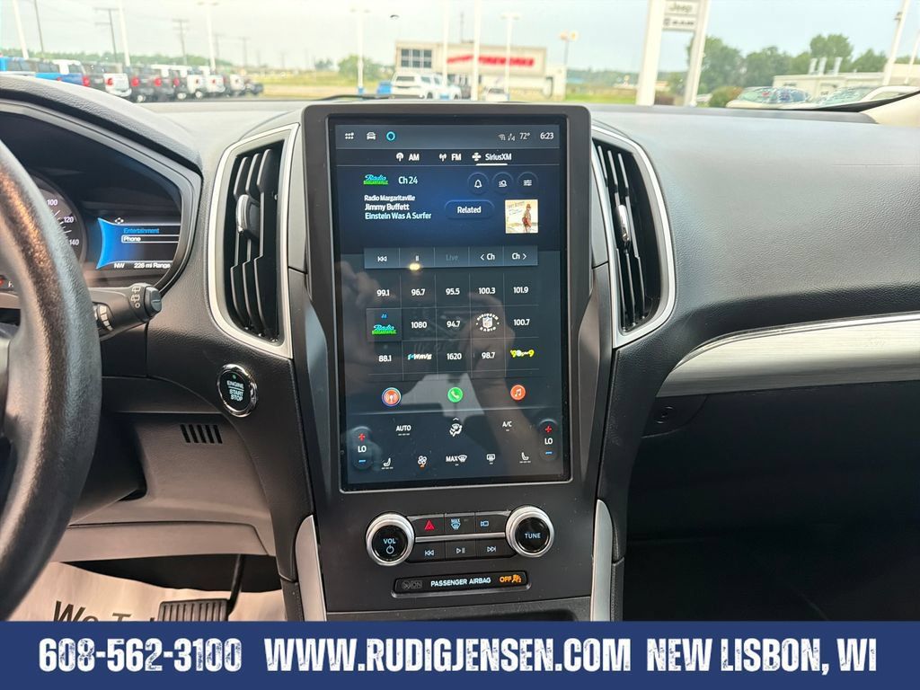 Used 2022 Ford Edge SEL AWD/4WD image 17