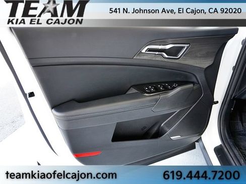 Used 2023 Kia Sportage X-Line AWD/4WD image 24