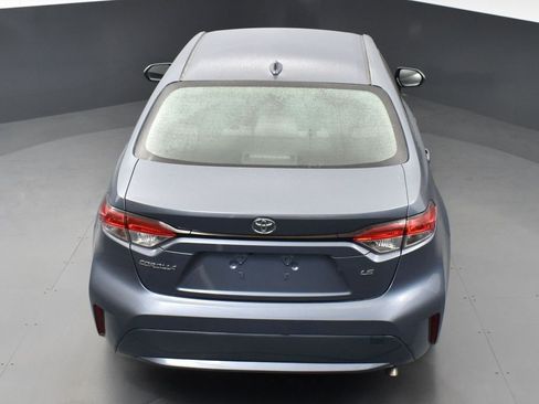 Used 2021 Toyota Corolla LE image 23