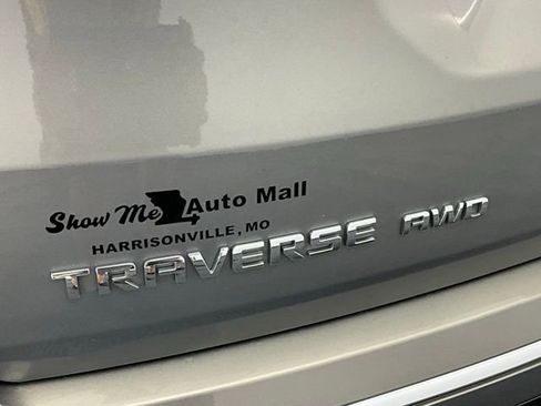 Used 2019 Chevrolet Traverse Premier w/ LPO, Cargo Package AWD/4WD image 26