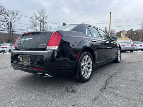Used 2016 Chrysler 300 C Platinum w/ Safetytec Plus Group image 8