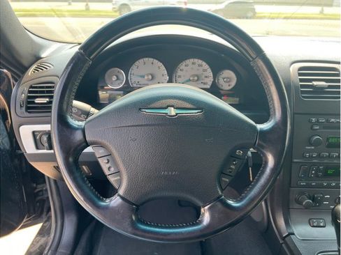 Used 2004 Ford Thunderbird RWD image 11