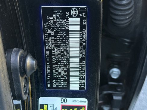 Used 2018 Toyota Corolla LE FWD image 20