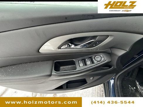 Certified 2023 Chevrolet Traverse LT image 23
