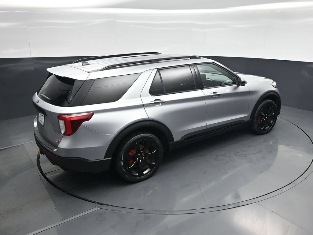 Used 2023 Ford Explorer ST w/ Equipment Group 401A AWD/4WD image 39