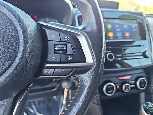 Used 2023 Subaru Crosstrek 2.0i Premium image 17