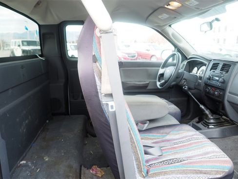 Used 2006 Dodge Dakota ST image 22