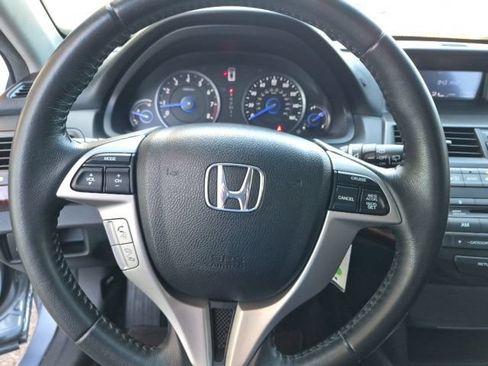 Used 2010 Honda Crosstour EX-L image 25