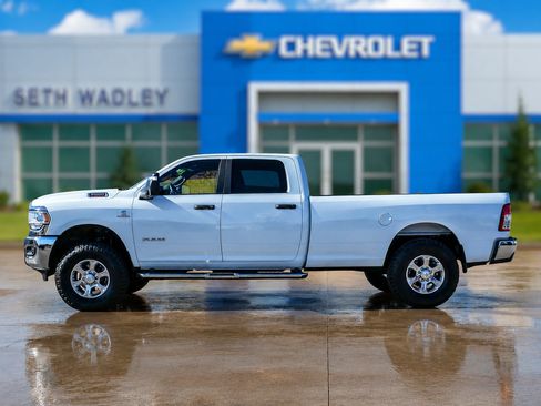 Used 2024 RAM 3500 Big Horn AWD/4WD image 59