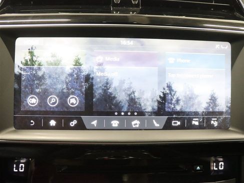 Used 2019 Jaguar F-PACE S AWD/4WD image 39