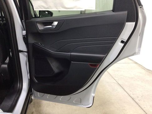 New 2026 Ford Escape ST-Line w/ Tech Pack #1 image 32