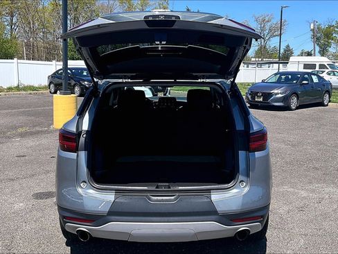 Used 2025 Chevrolet Blazer LT AWD/4WD image 25
