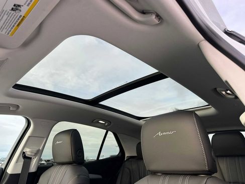 New 2026 Buick Envision Avenir image 22