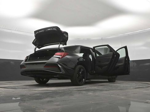 New 2026 Hyundai Elantra SEL Sport FWD image 49