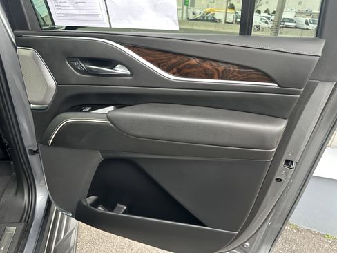 Used 2021 Cadillac Escalade ESV Sport Platinum w/ LPO, ONYX Package image 20