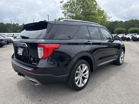 Used 2021 Ford Explorer Platinum w/ Equipment Group 601A AWD/4WD image 7