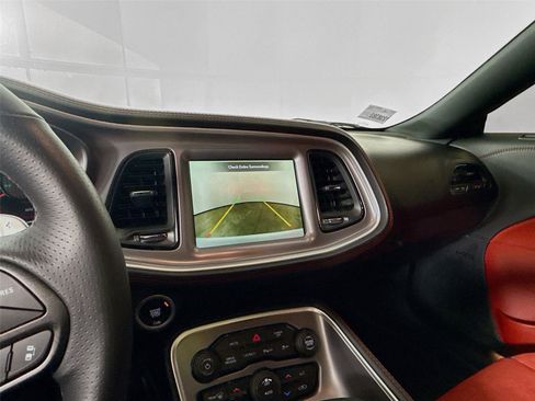 Used 2022 Dodge Challenger R/T Scat Pack w/ Dynamics Package image 25