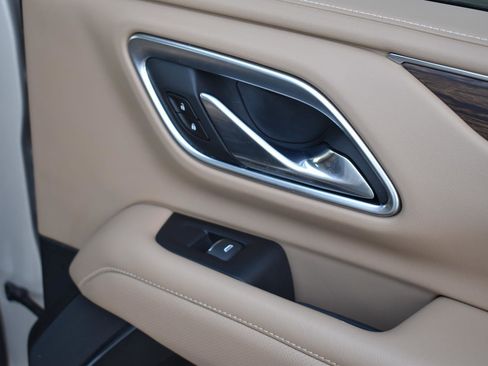 Used 2021 Chevrolet Tahoe Premier w/ Premium Package image 67