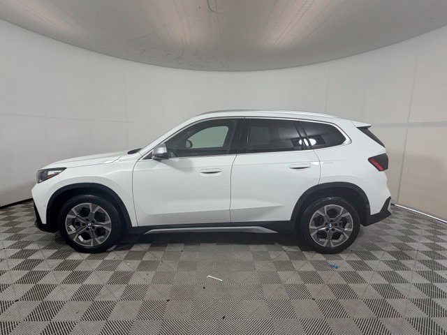 Certified 2024 BMW X1 xDrive28i w/ Convenience Package AWD/4WD image 4