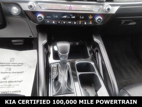Certified 2024 Kia Telluride LX FWD image 13