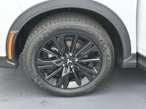Used 2023 Mitsubishi Eclipse Cross LE AWD/4WD image 34