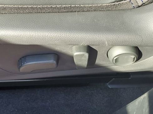 Used 2026 Subaru Forester Premium image 19