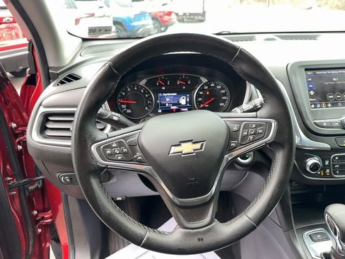 Used 2023 Chevrolet Equinox LT AWD/4WD image 13