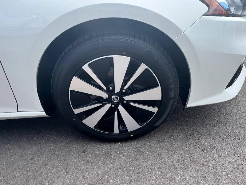 Used 2020 Nissan Altima 2.5 SV AWD/4WD image 5