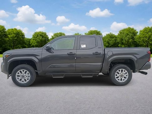 New 2026 Toyota Tacoma SR5 AWD/4WD image 4