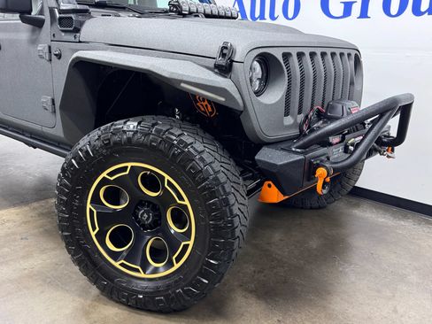 Used 2019 Jeep Wrangler Unlimited Sport S AWD/4WD image 25