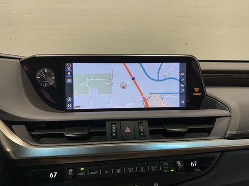 Used 2019 Lexus ES 350 image 24