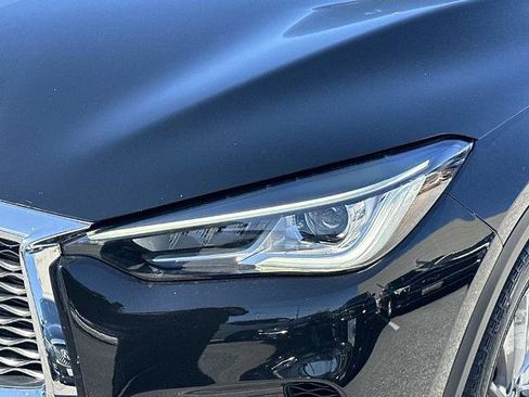 Certified 2023 INFINITI QX50 Pure AWD/4WD image 9