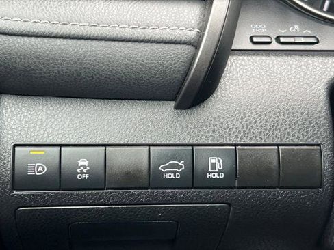 Certified 2022 Toyota Camry SE FWD image 27