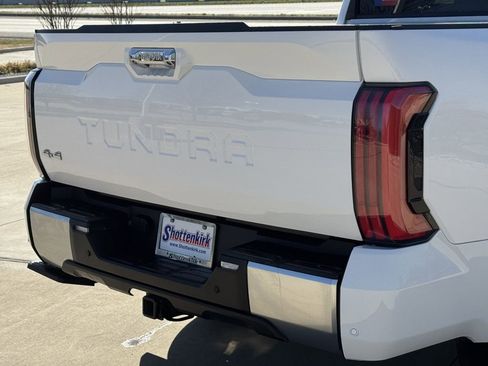 Used 2024 Toyota Tundra Limited image 6