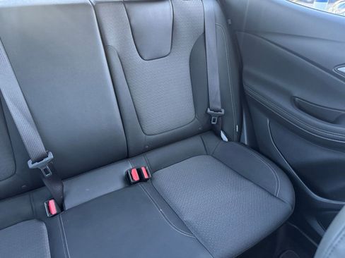 Used 2025 Buick Encore GX Preferred image 35