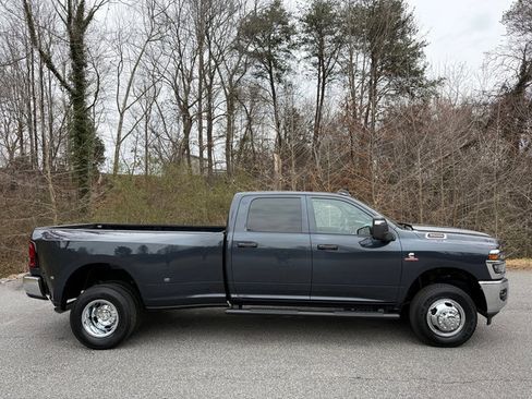 New 2026 RAM 3500 Tradesman image 6