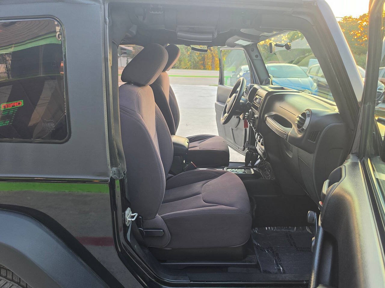 Used 2013 Jeep Wrangler Sport AWD/4WD image 21